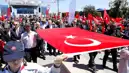 Samsun'da Atatürk'ü Temsil Eden Bayrak Karaya Çıktı