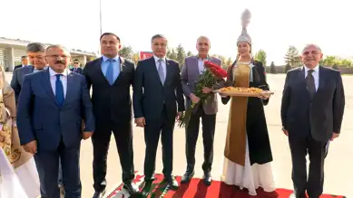 Kurtulmuş Kırgızistan'da Resmi Ziyarette