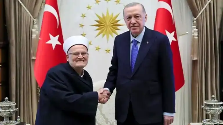 Erdoğan, Mescid-i Aksa İmamı Sabri ile Görüştü Erdoğan, Mescid-i Aksa İmamı Sabri ile Görüştü